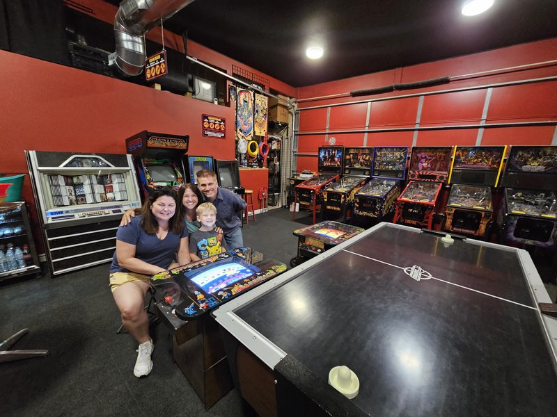 NWA Pinball Club / Station Break arcade photo 5