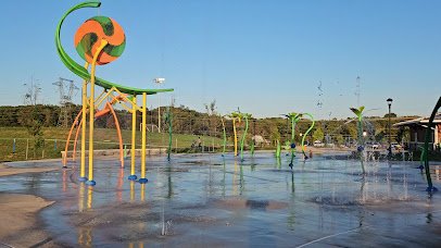 Hal & Berni Hanson Park Splash Pad photo 2