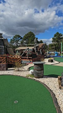 High Seas Miniature Golf photo 2