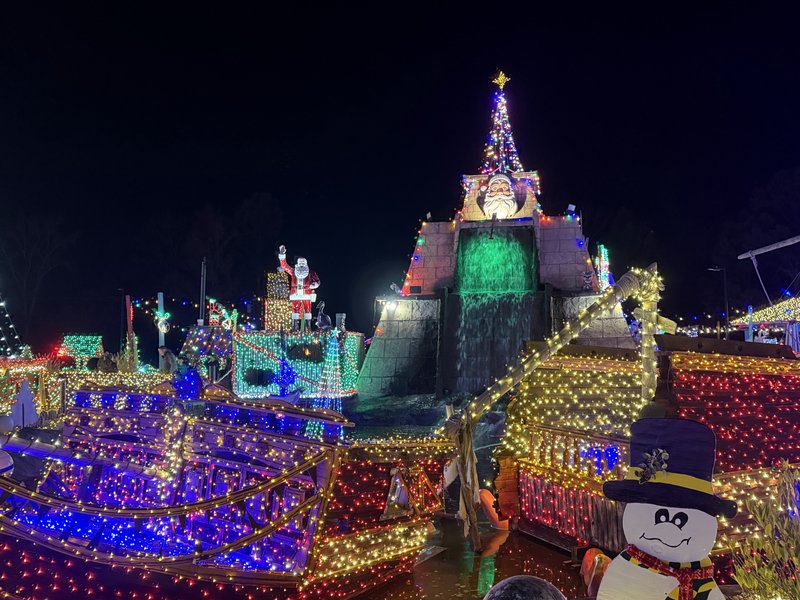 High Seas Miniature Golf photo 4