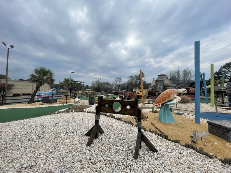 High Seas Miniature Golf photo 6