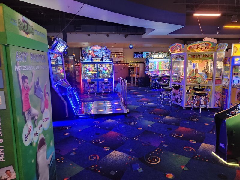 Stars and Strikes photo 4