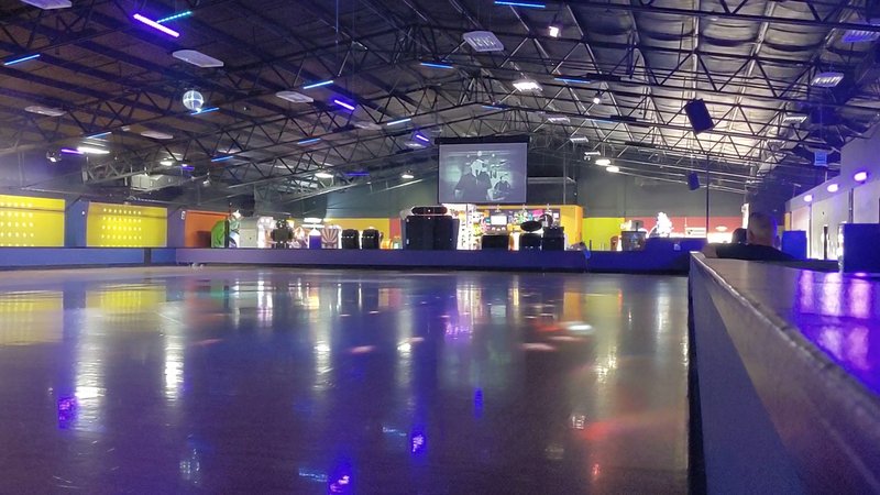 Fun Warehouse photo 2