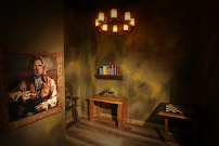Red Door Escape Room photo 3