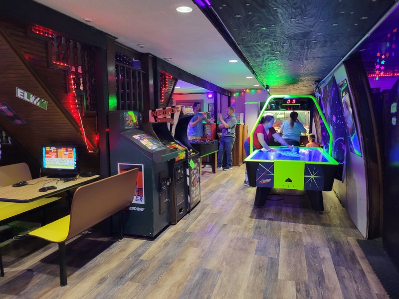 Level Up Arcade photo 3