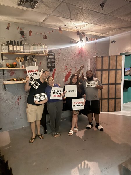 Cloak and Dagger Escape Rooms - Coconut Creek photo 3