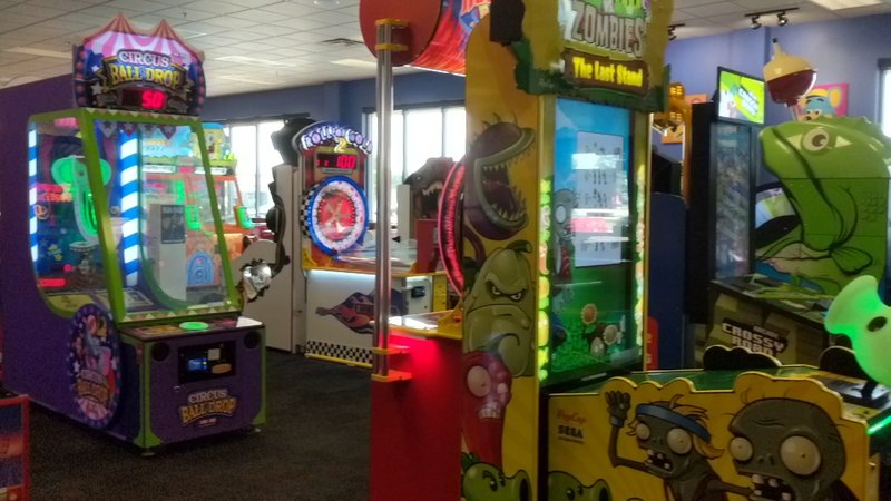 Chuck E. Cheese photo 2