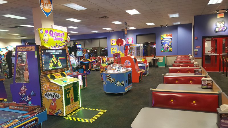 Chuck E. Cheese photo 3
