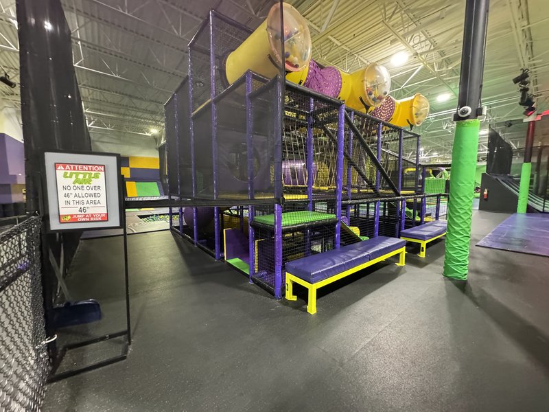 Get Air Trampoline Park photo 3
