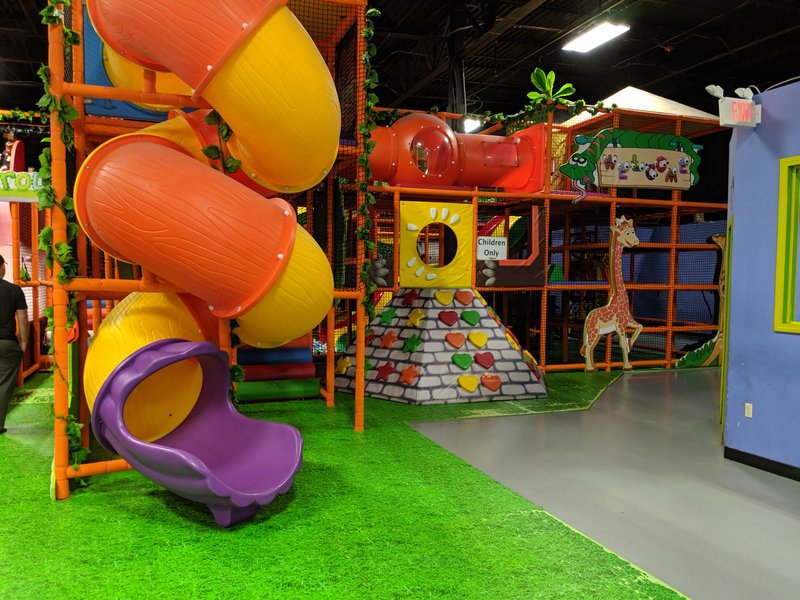 Aero Trampoline Park photo 5