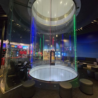 iFLY Indoor Skydiving - Ontario photo 3