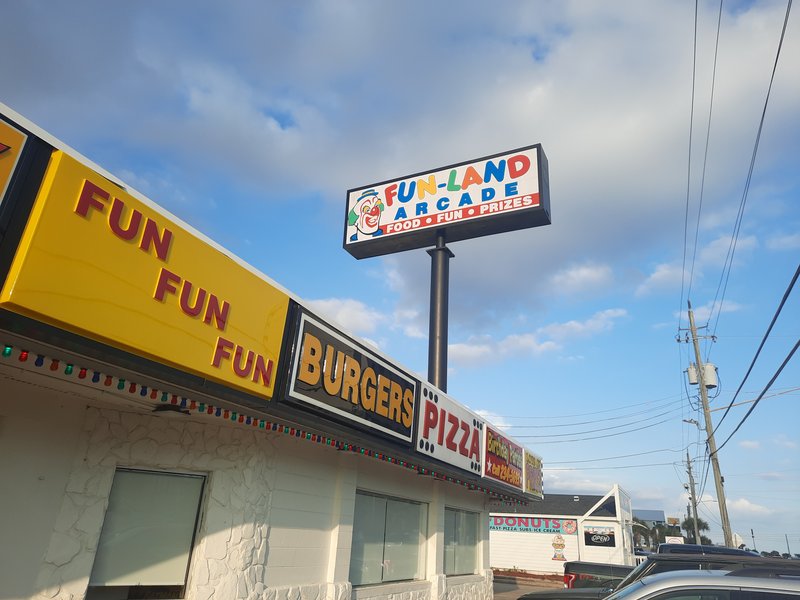 Fun-Land Arcade & Snack Bar photo 3