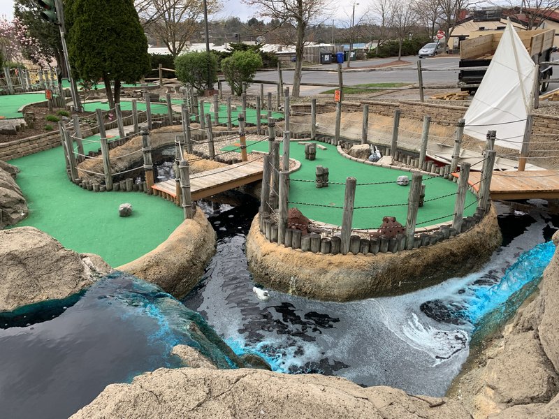 Happy Valley Mini Golf photo 3