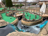 Happy Valley Mini Golf photo 3