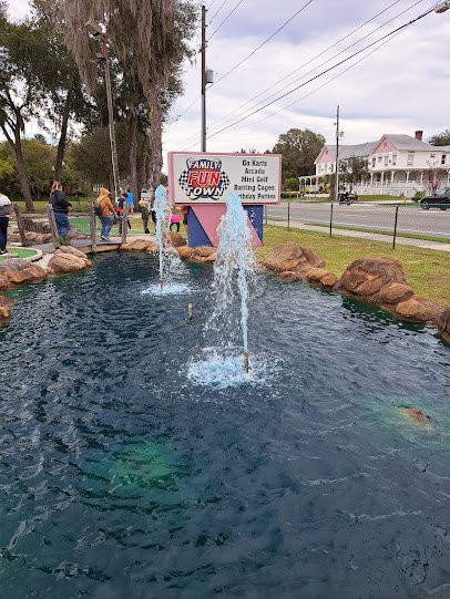 Family Fun Mini Golf Course photo 4