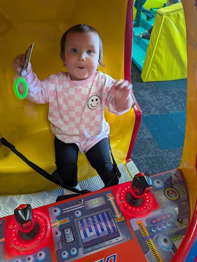 Chuck E. Cheese photo 5