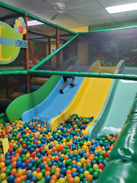 Luv N Huggs Indoor Playground & Party Rentals photo 3