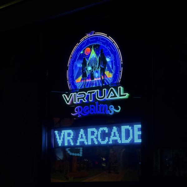 Virtual Realms VR Arcade photo 4