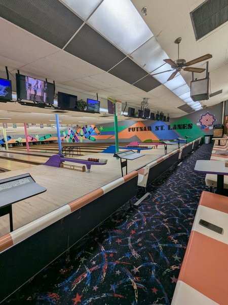 Putnam Street Bowling Alleys photo 2