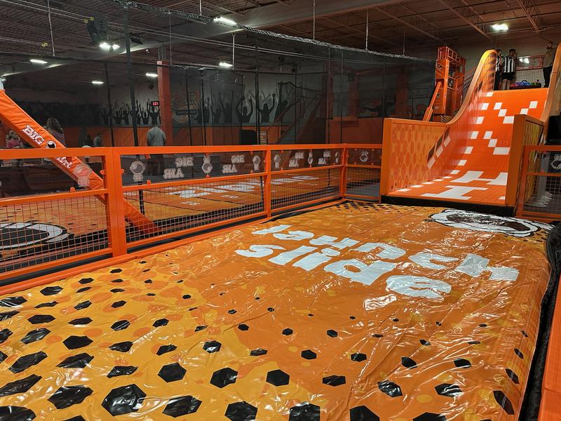 Big Air Trampoline Park photo 5