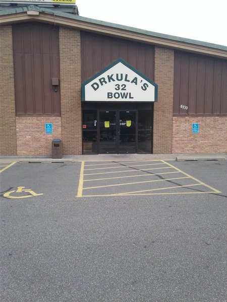 Drkula's 32 Bowl photo 4