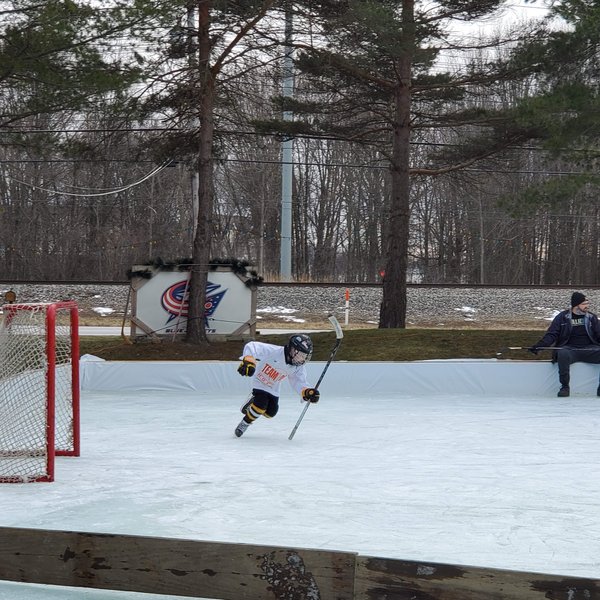 Mickey's Ice Arena photo 3