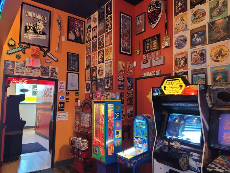 Joysticks Arcade & Eatery photo 4