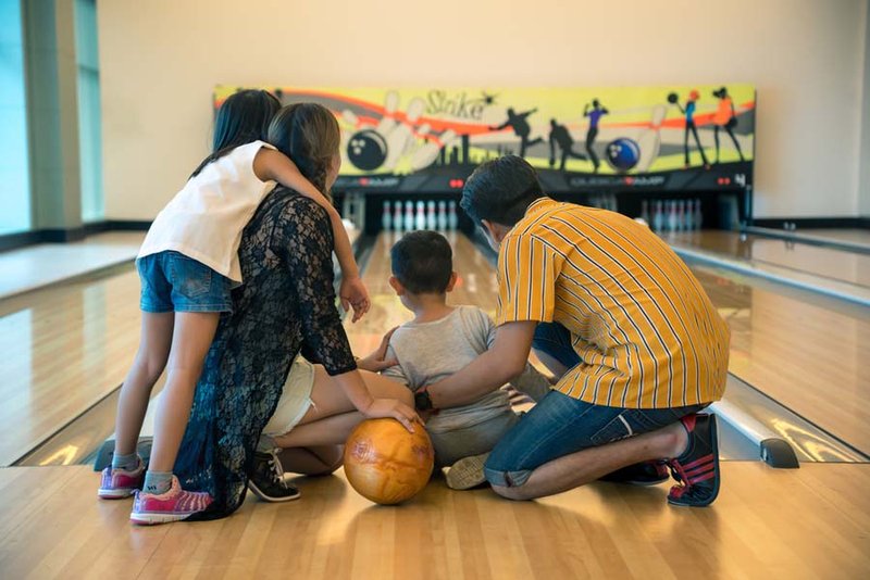 Juanitos Family Bowling Center photo 4