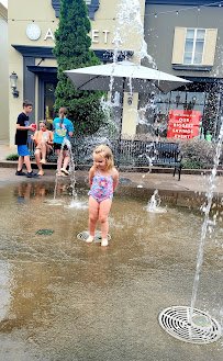 Splash Pad photo 2