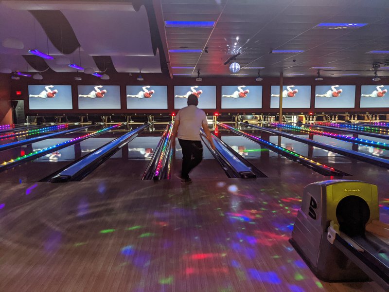 Vero Bowl - Lanes & Lounge photo 3
