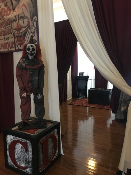 Skellington Manor Escape Experience photo 3
