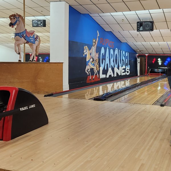 Ripics Carousel Lanes