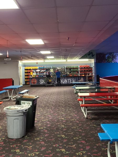 Skate Country Westbank photo 4