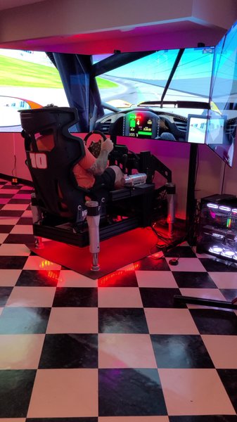 Victory SIM Experience photo 2