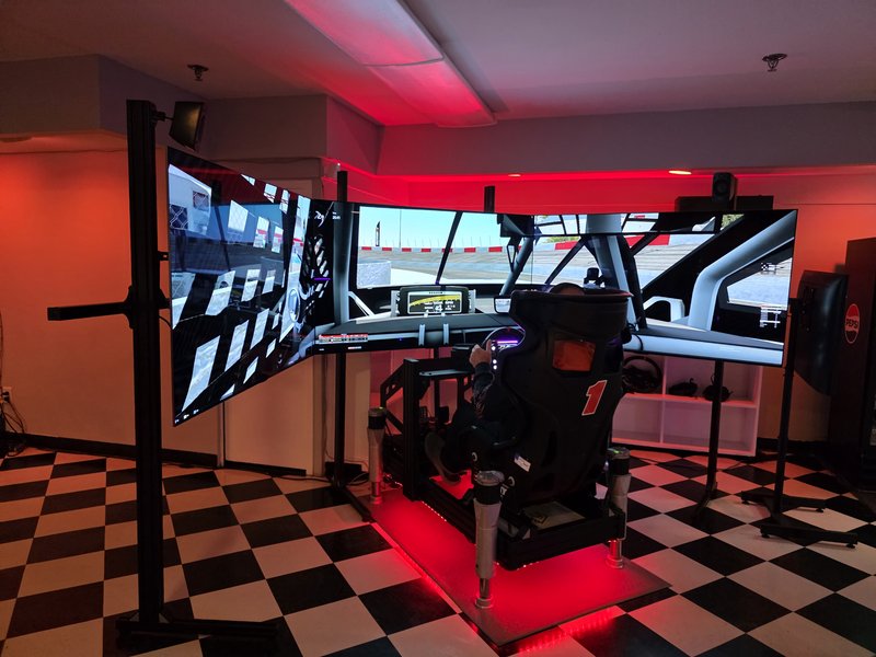 Victory SIM Experience photo 5