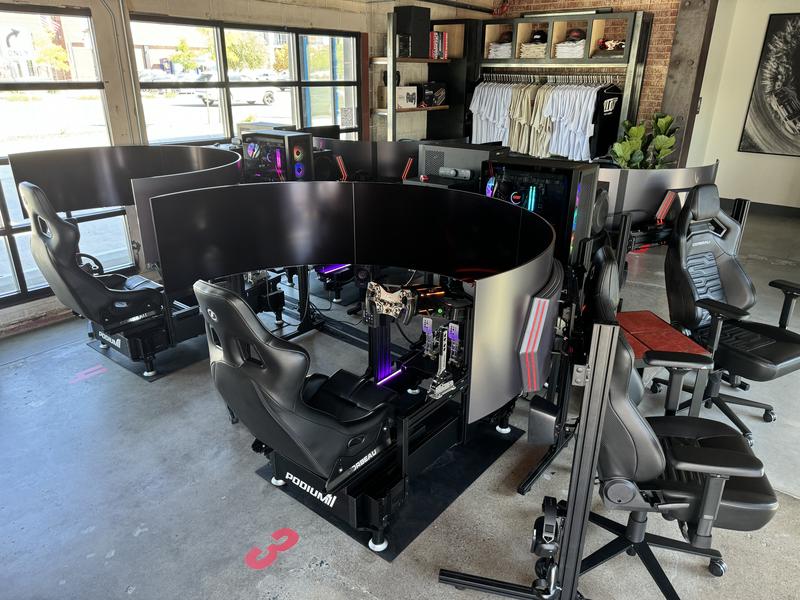 Flatout Sim Racing photo 4