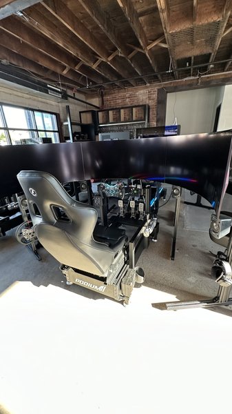 Flatout Sim Racing photo 5