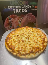 Shankz 3D Black Light Miniature Golf and Pizza photo 2