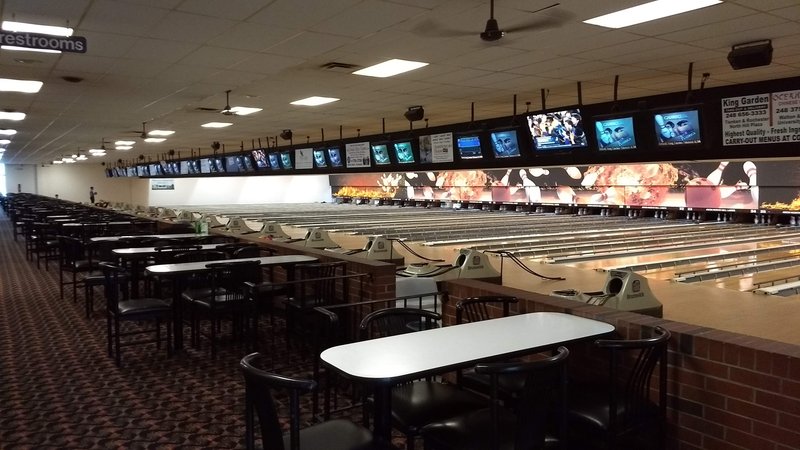 Avon North Hill Lanes photo 4