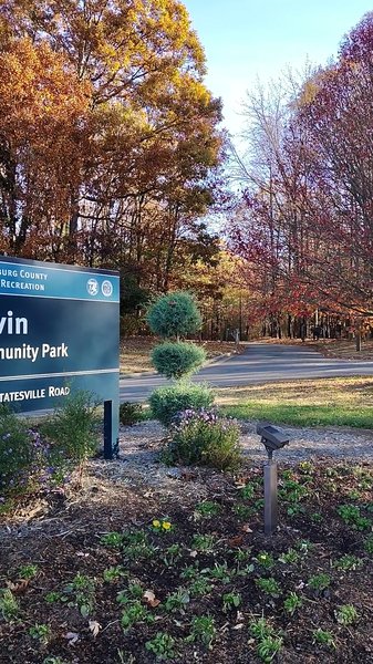 Nevin Community Park Splash Pad photo 4