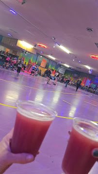 Wagon Wheel Roller Skating photo 2