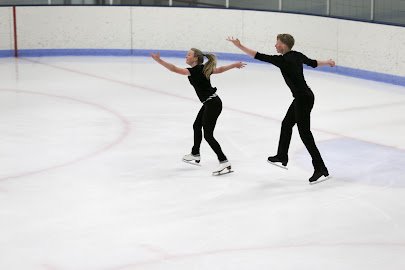 Bloomington Ice Garden photo 3