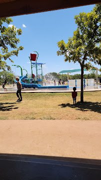 Sears Splash photo 3