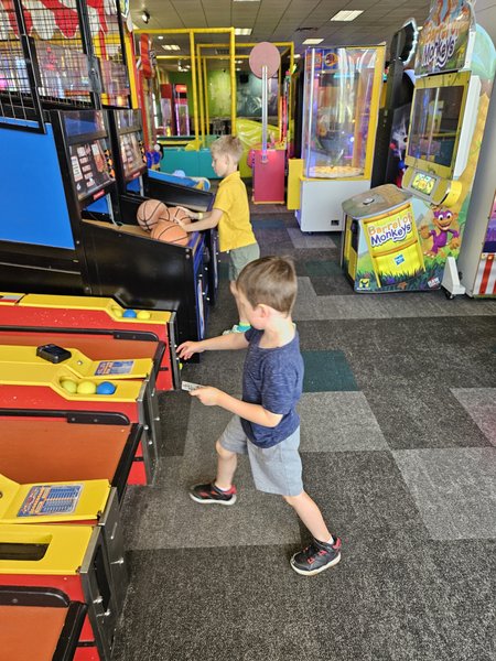 Chuck E. Cheese photo 5