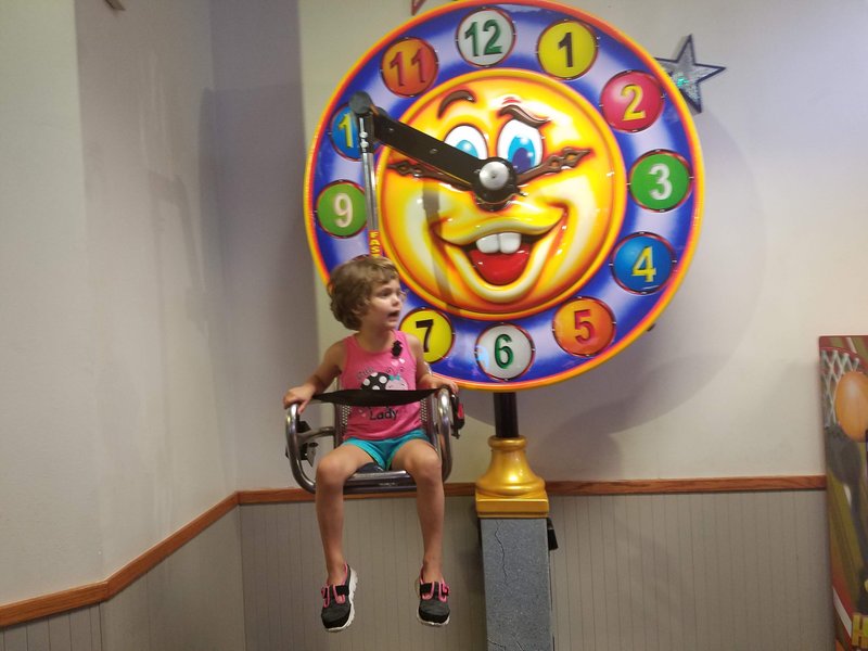 Chuck E. Cheese photo 4