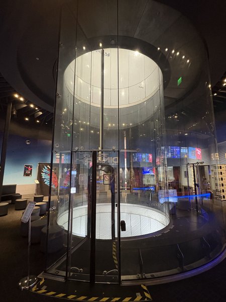 iFLY Indoor Skydiving - San Diego Mission Valley photo 6
