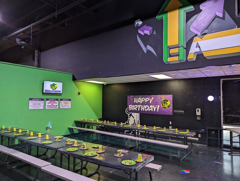 Get Air Trampoline Park photo 4