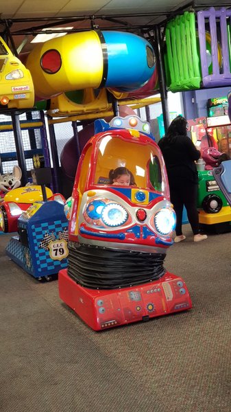 Chuck E. Cheese photo 5