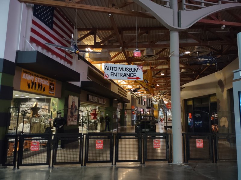 Arcade Orlando at Dezerland Park Orlando photo 6