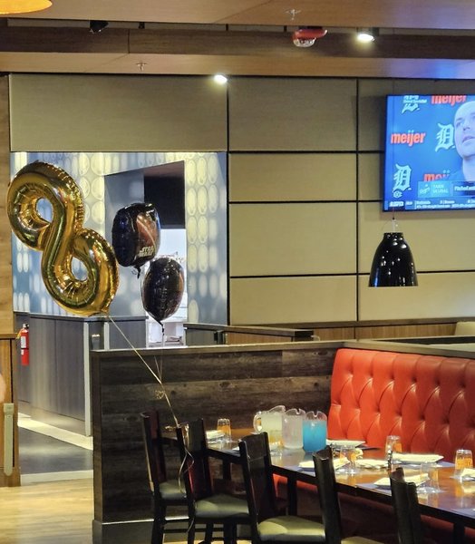 Dave & Buster's Milford photo 3